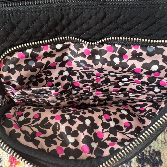 🌸Vera Bradley Crossbody🌸 - Picture 3 of 6